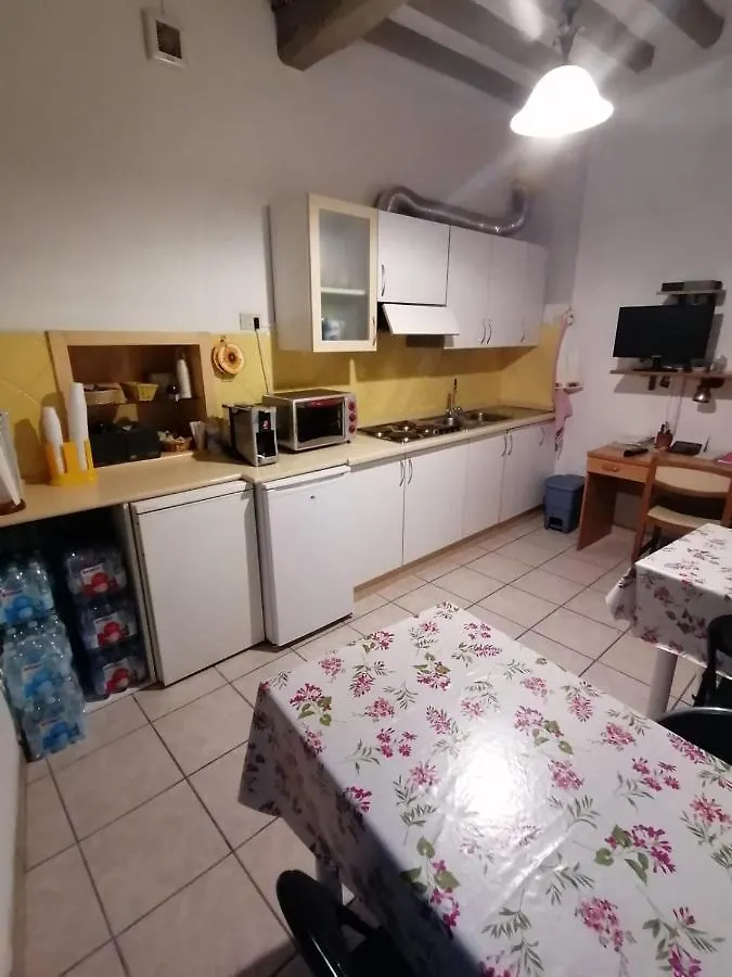 Camere La Torre Volterra